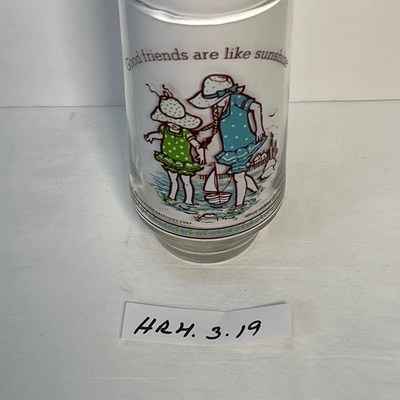 Vtg Holly Hobbie Drinking Glass Tumbler Good Friends Are Like Sunshine Beach - Picture 7 of 7